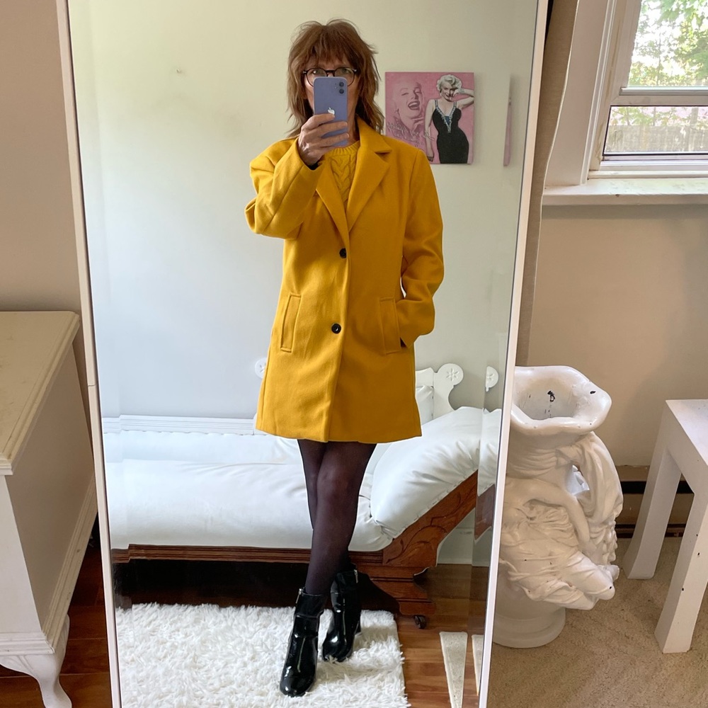 MUSTARD YELLOW PEA COAT COAT BUTTONS POCKETS COLLAR LAPEL BOX FIT FALL AUTUMN
